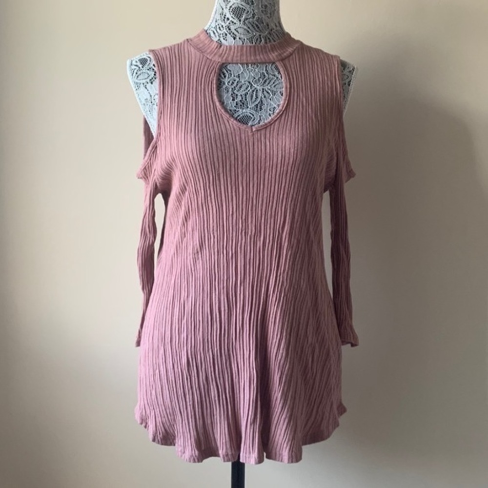 Lime n’ Chili mauve cold shoulder knit top size L